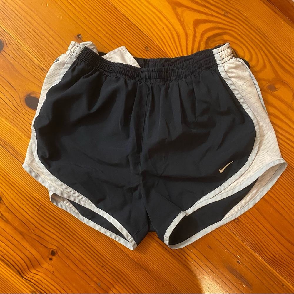 Navy small Nike shorts
